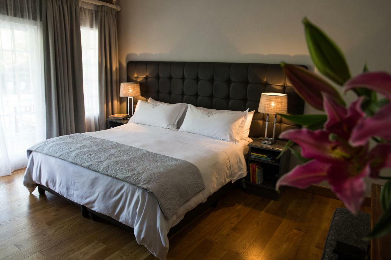 In Abundance Guest House 몬터규 외부 사진